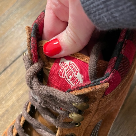 VANS Sk8 Scotchgard Women’s 10.5 Men’s 9 High Top Brown Suede Flannel Lined Shoe - Picture 9 of 9